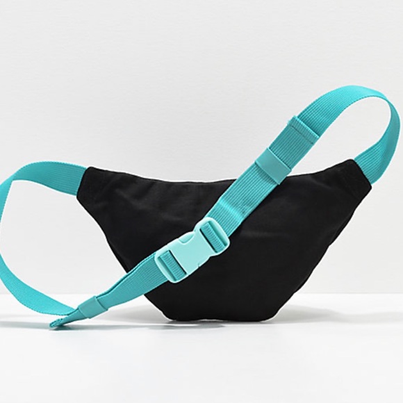 NWT Santa Cruz Black Opus Fade Waist Pack - Picture 3 of 4